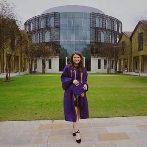 Meet your Posher, Gabby